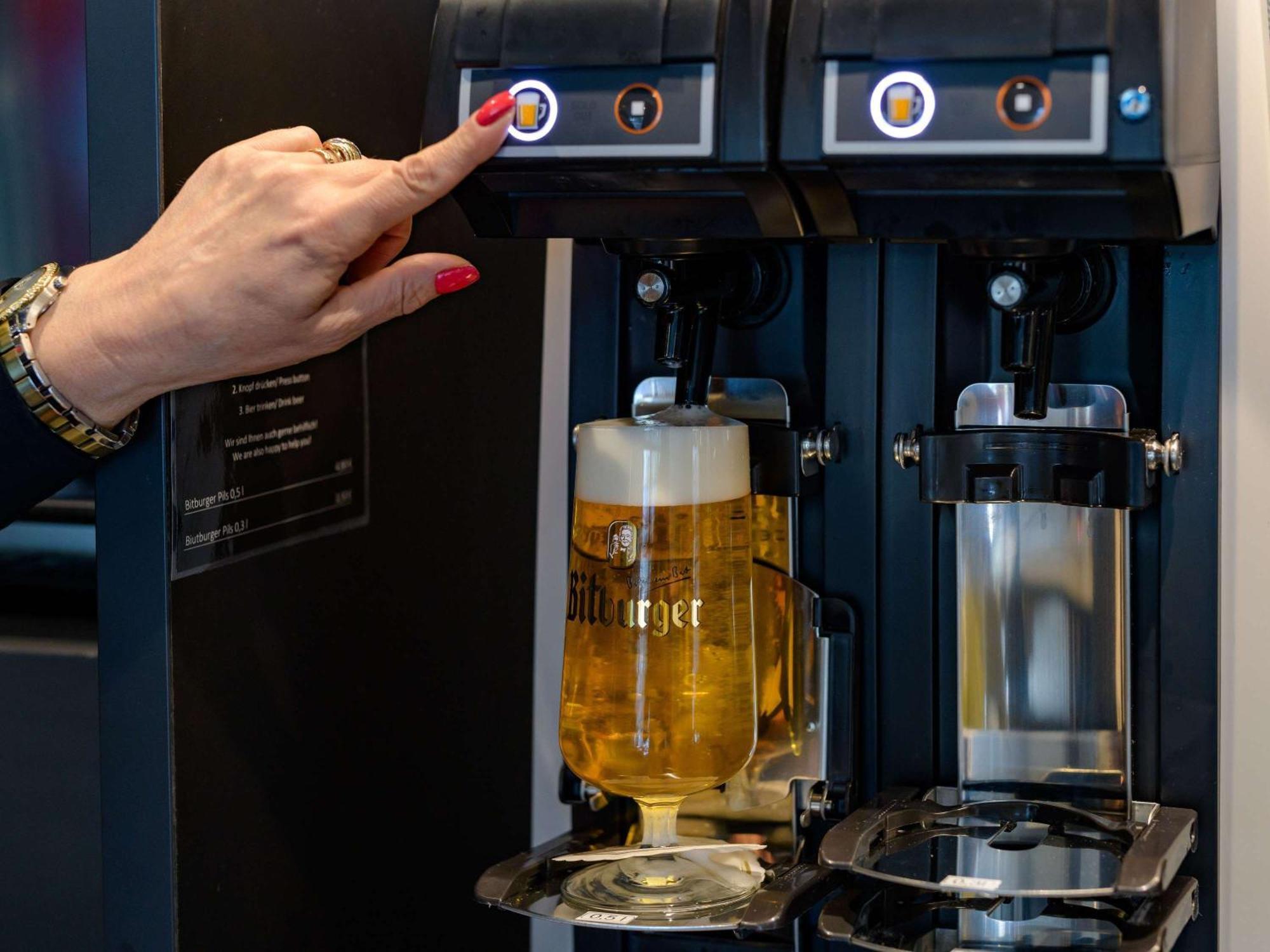 Ibis Berlin Kurfuerstendamm - Neu Renoviert Luaran gambar